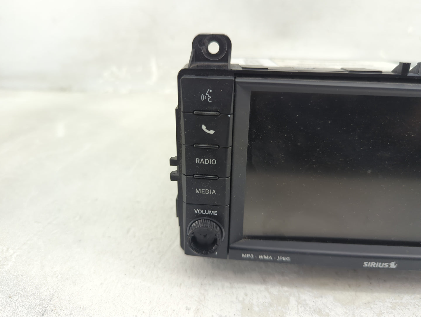 2011 Jeep Grand Cherokee Radio AM FM Cd Player Receiver Replacement P/N:P05064885AG Fits OEM Used Auto Parts - Oemusedautopa
