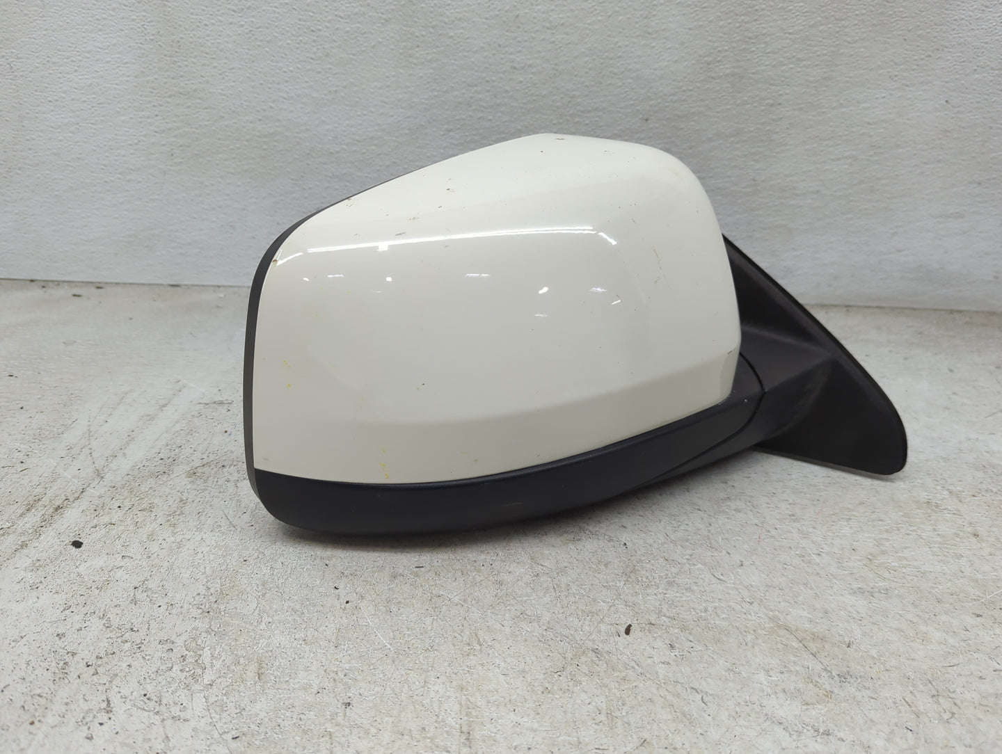 2011-2022 Jeep Grand Cherokee Passenger Side View Mirror - Right Door Mirror OEM Used - Oemusedautoparts1.com