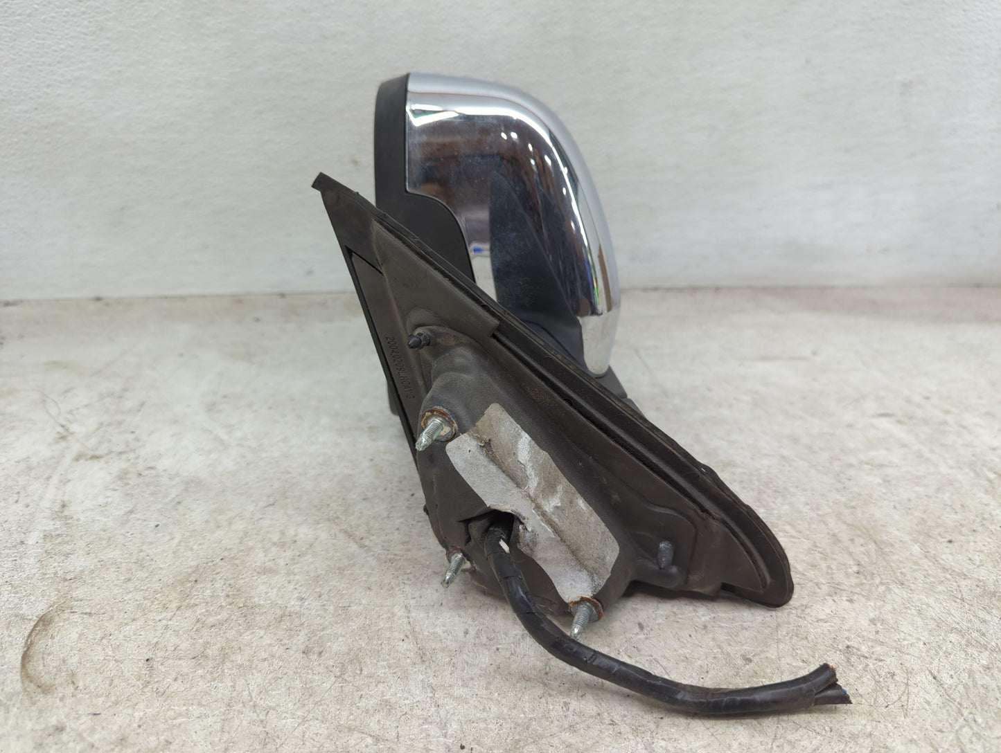 2011-2018 Jeep Grand Cherokee Driver Side View Mirror - Left Door Mirror OEM Used - Oemusedautoparts1.com