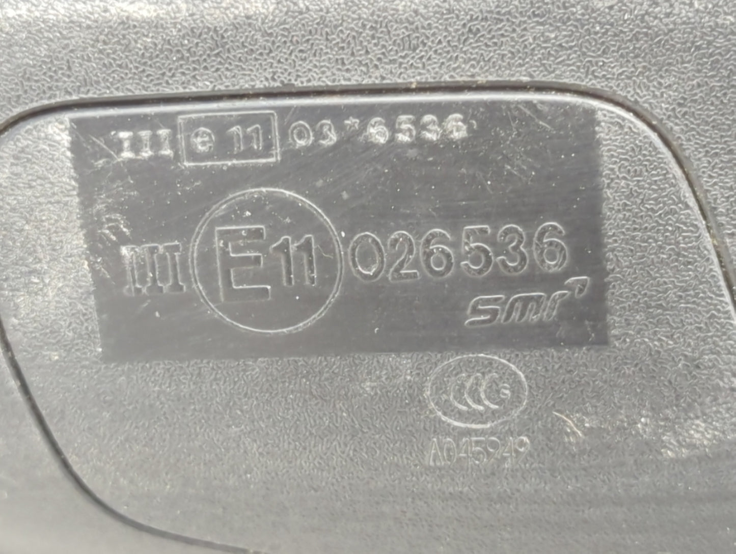 2011-2018 Jeep Grand Cherokee Driver Side View Mirror - Left Door Mirror OEM Used - Oemusedautoparts1.com