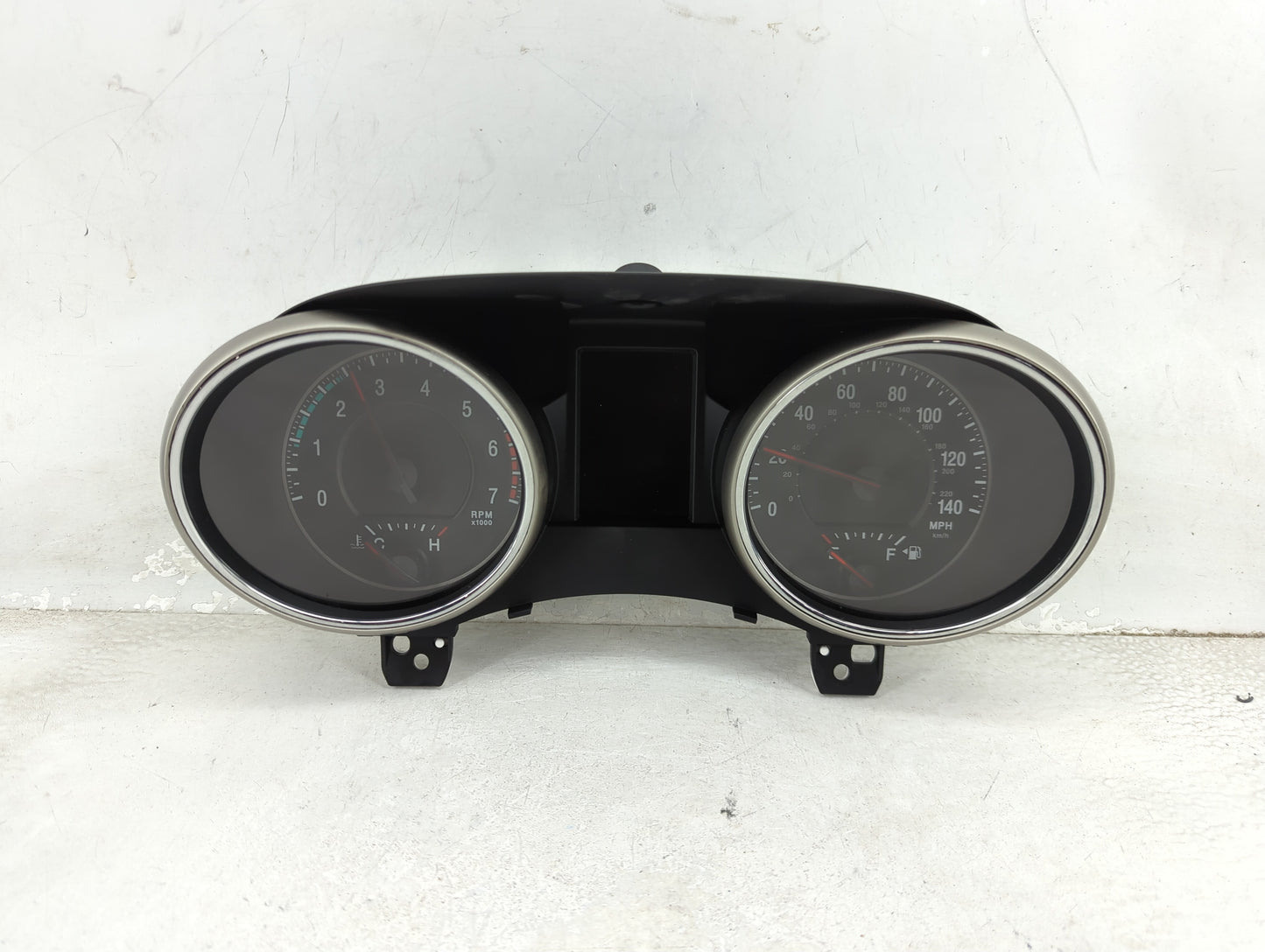 2011 Jeep Grand Cherokee Instrument Cluster Speedometer Gauges P/N:351101 58994E, 56046427AA Miles: Fits OEM Used Auto Parts