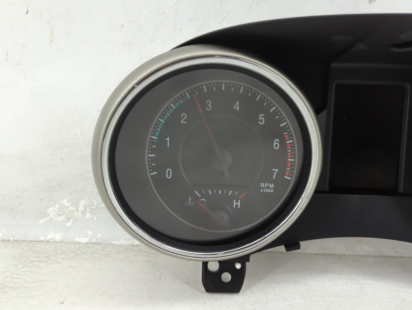 2011 Jeep Grand Cherokee Instrument Cluster Speedometer Gauges P/N:351101 58994E, 56046427AA Miles: Fits OEM Used Auto Parts