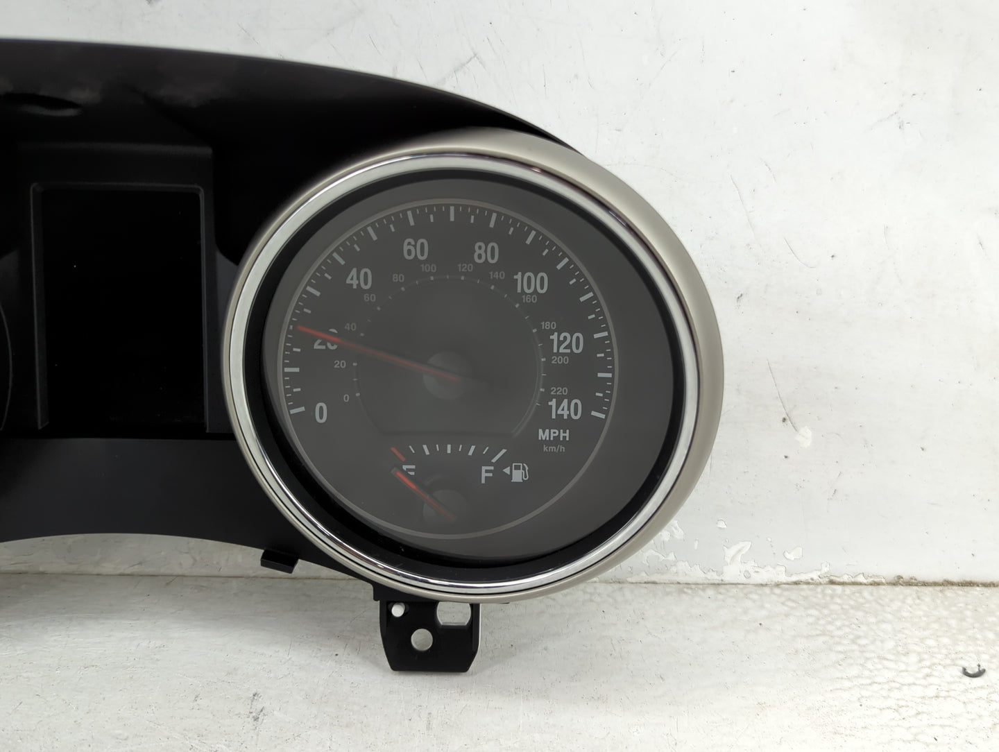 2011 Jeep Grand Cherokee Instrument Cluster Speedometer Gauges P/N:351101 58994E, 56046427AA Miles: Fits OEM Used Auto Parts