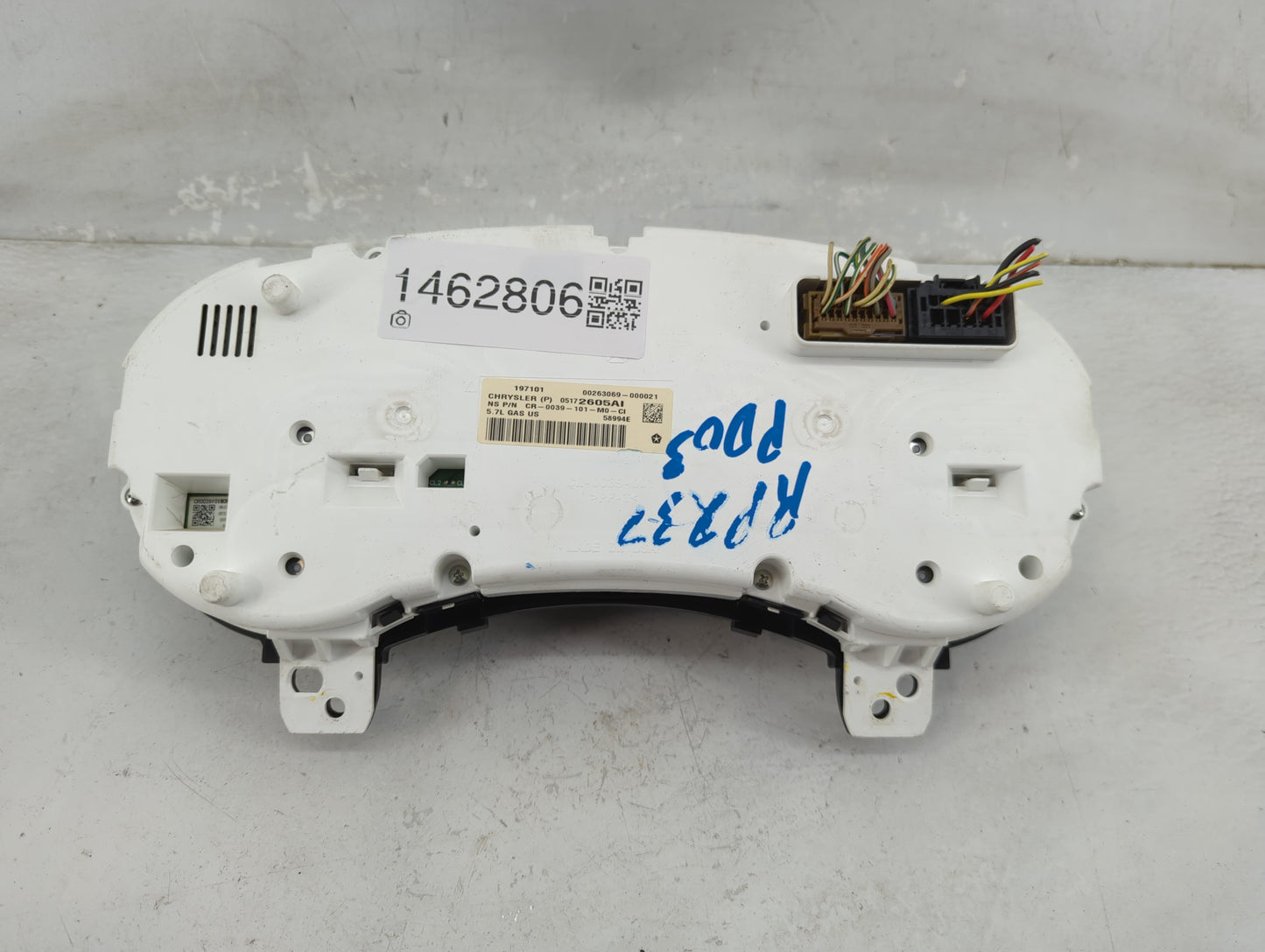 2011 Jeep Grand Cherokee Instrument Cluster Speedometer Gauges P/N:05172605AI CR-0039-101-M0-CI Miles: Fits OEM Used Auto Pa
