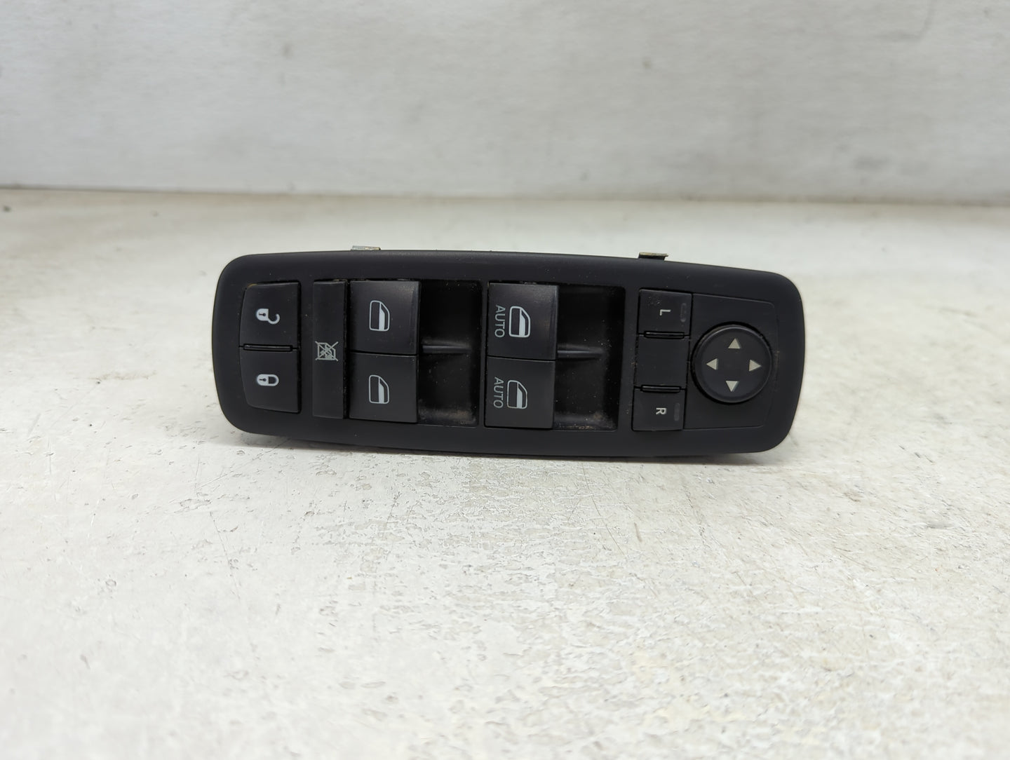 2011-2013 Jeep Grand Cherokee Master Power Window Switch Replacement Driver Side Left P/N:68030823AC DI86390B Fits OEM Used 