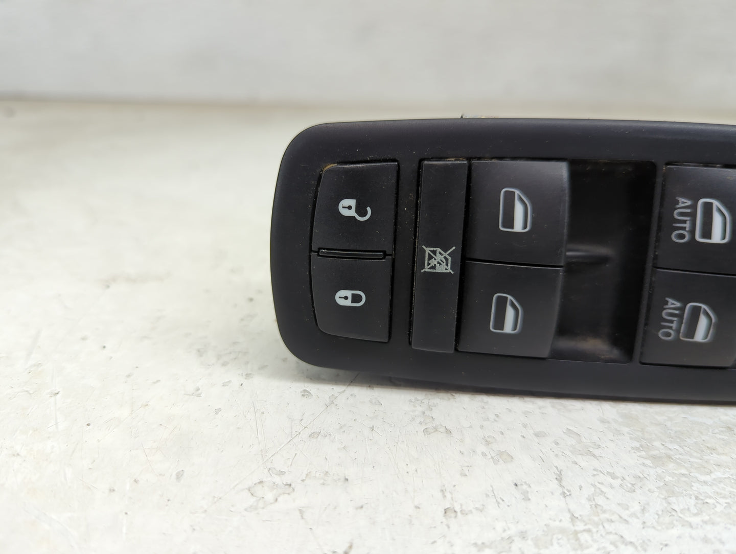 2011-2013 Jeep Grand Cherokee Master Power Window Switch Replacement Driver Side Left P/N:68030823AC DI86390B Fits OEM Used 