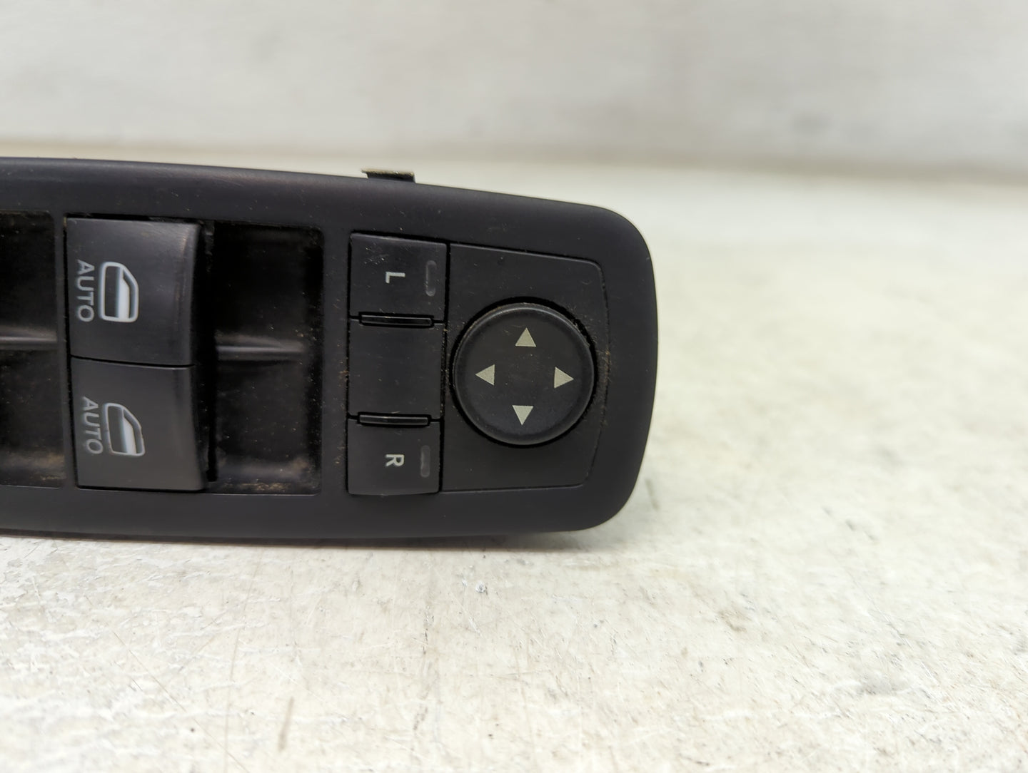 2011-2013 Jeep Grand Cherokee Master Power Window Switch Replacement Driver Side Left P/N:68030823AC DI86390B Fits OEM Used 