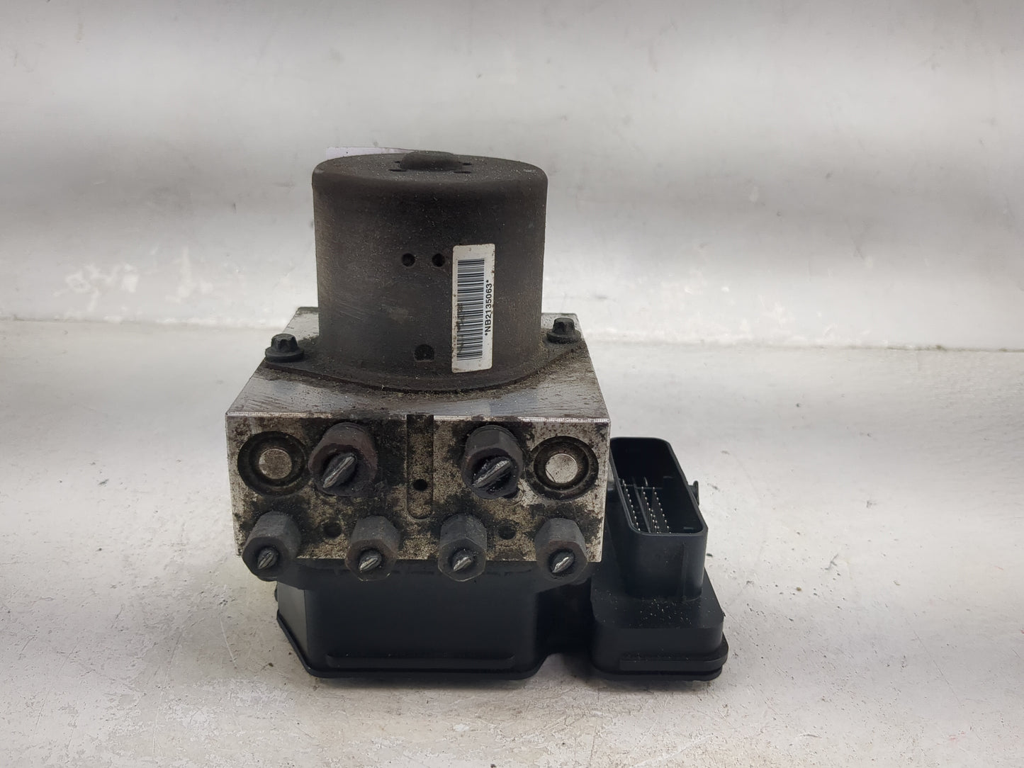 2011 Jeep Grand Cherokee ABS Pump Control Module Replacement P/N:68140740AA 17685432, P52125410AC, CZHI121115853 Fits OEM Us