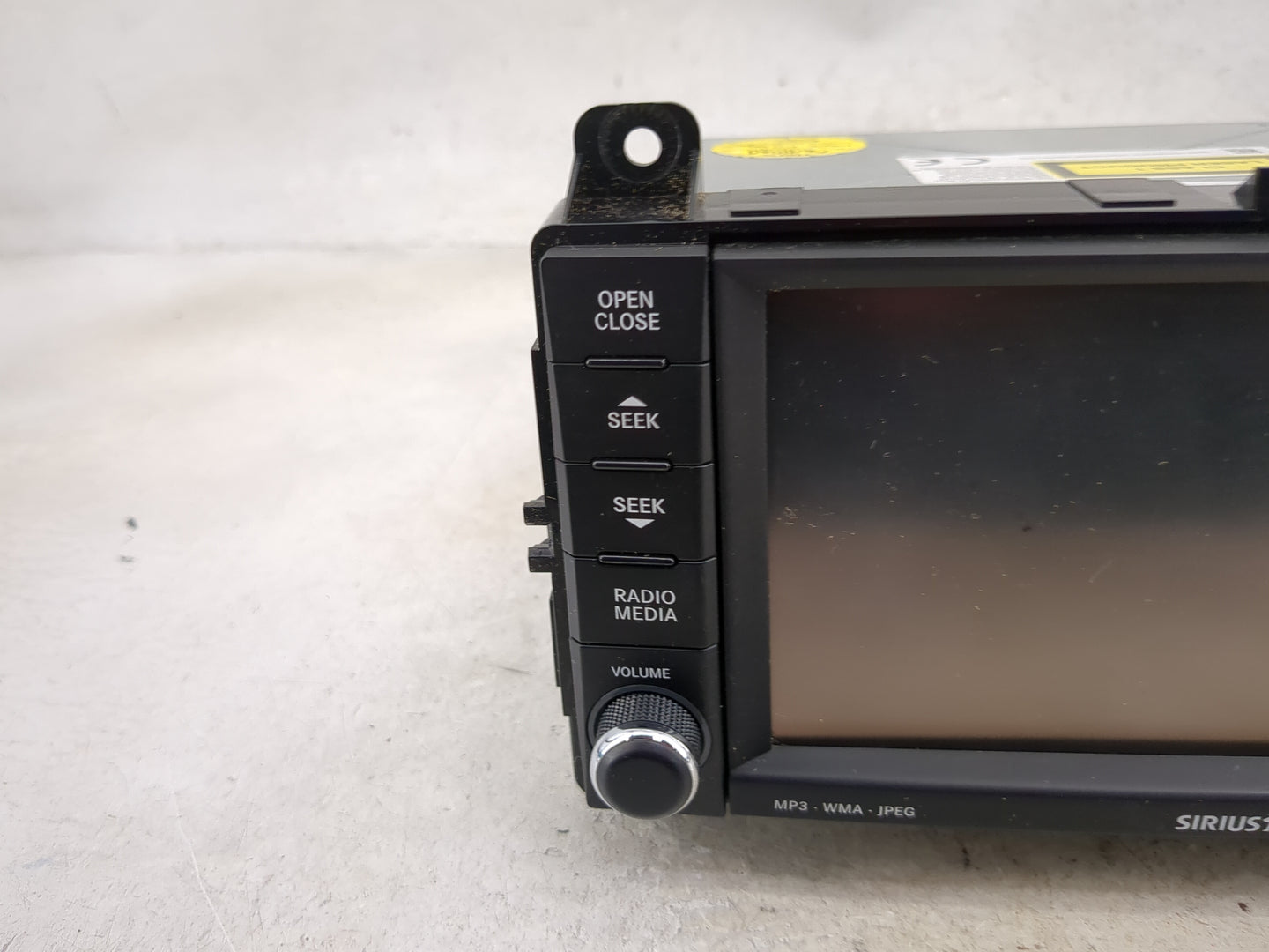 2011 Jeep Grand Cherokee Radio AM FM Cd Player Receiver Replacement P/N:P05064830AE T00BE064156478 Fits OEM Used Auto Parts 