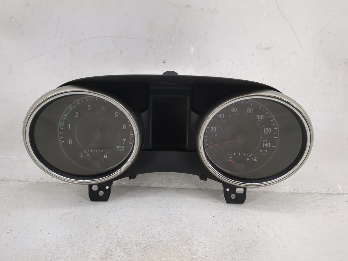 2011 Jeep Grand Cherokee Instrument Cluster Speedometer Gauges P/N:56046427AC CR-0039-201-M0-CC Miles: Fits OEM Used Auto Pa