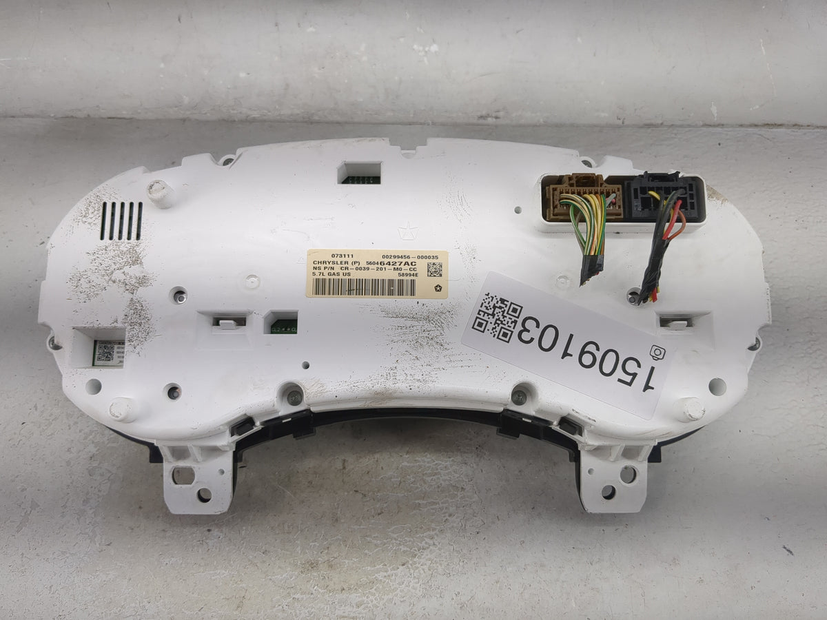 2011 Jeep Grand Cherokee Instrument Cluster Speedometer Gauges P/N:56046427AC CR-0039-201-M0-CC Miles: Fits OEM Used Auto Pa