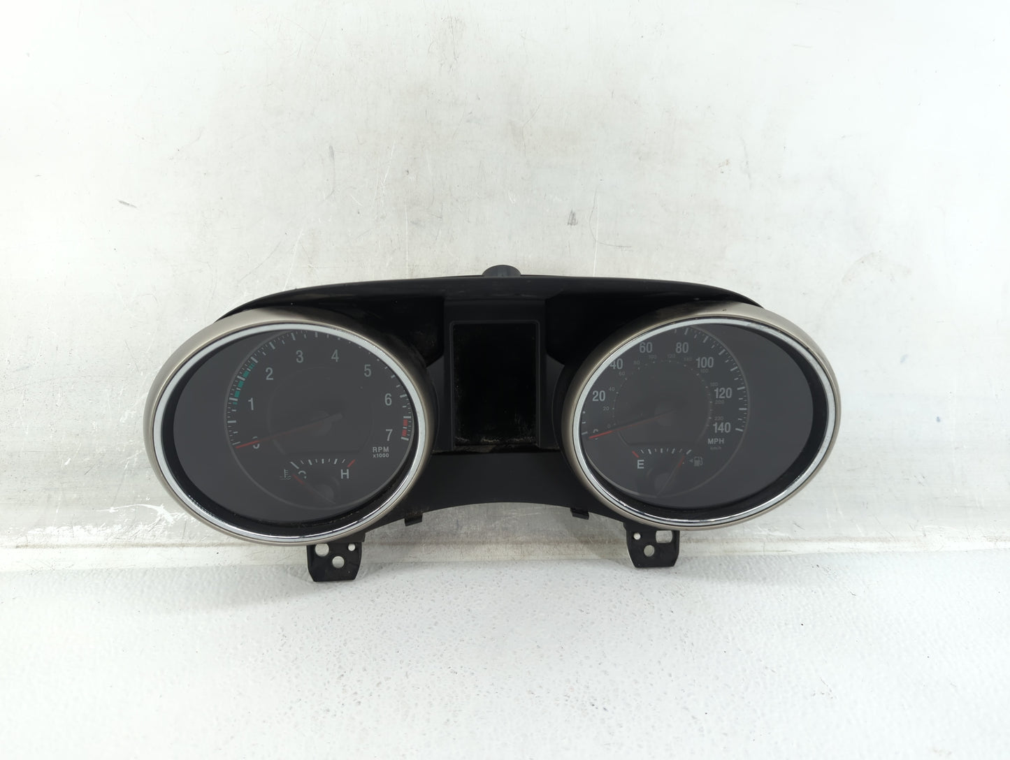 2011 Jeep Grand Cherokee Instrument Cluster Speedometer Gauges P/N:05172602AI Fits OEM Used Auto Parts - Oemusedautoparts1.c