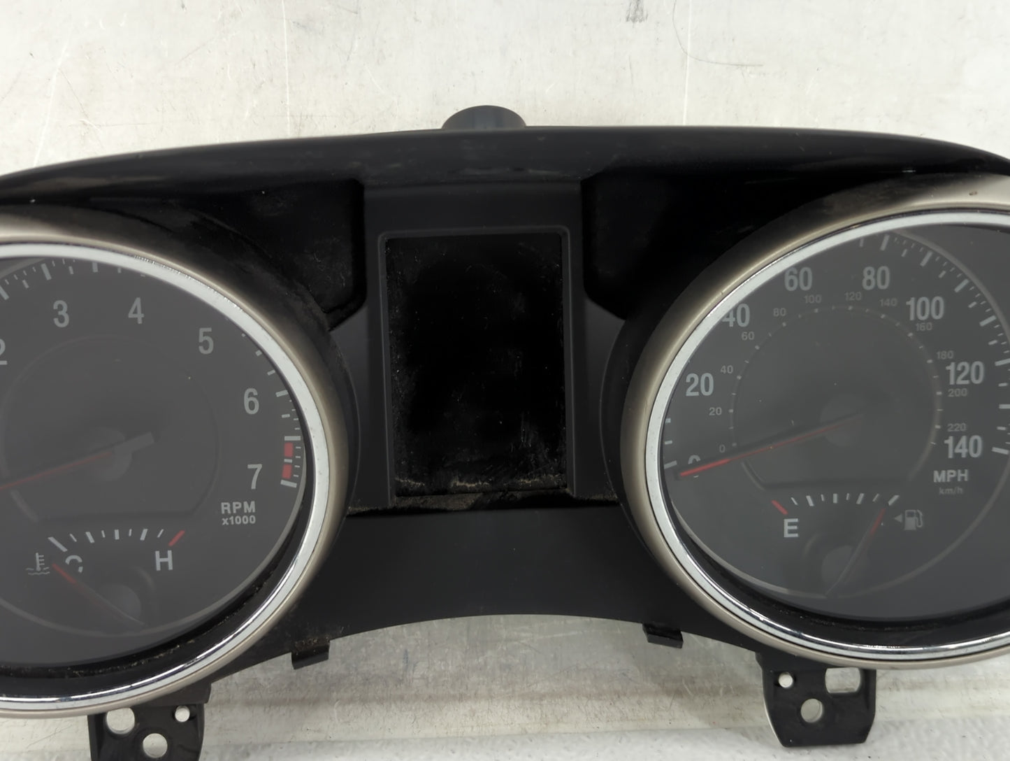 2011 Jeep Grand Cherokee Instrument Cluster Speedometer Gauges P/N:05172602AI Fits OEM Used Auto Parts - Oemusedautoparts1.c