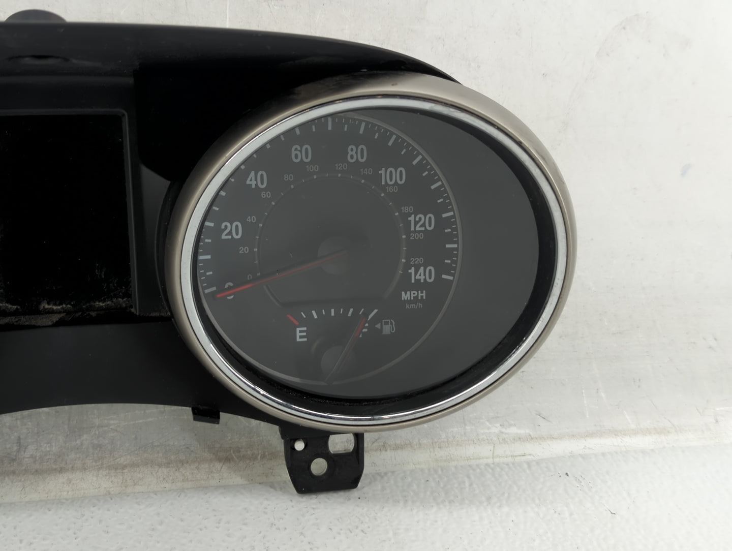 2011 Jeep Grand Cherokee Instrument Cluster Speedometer Gauges P/N:05172602AI Fits OEM Used Auto Parts - Oemusedautoparts1.c