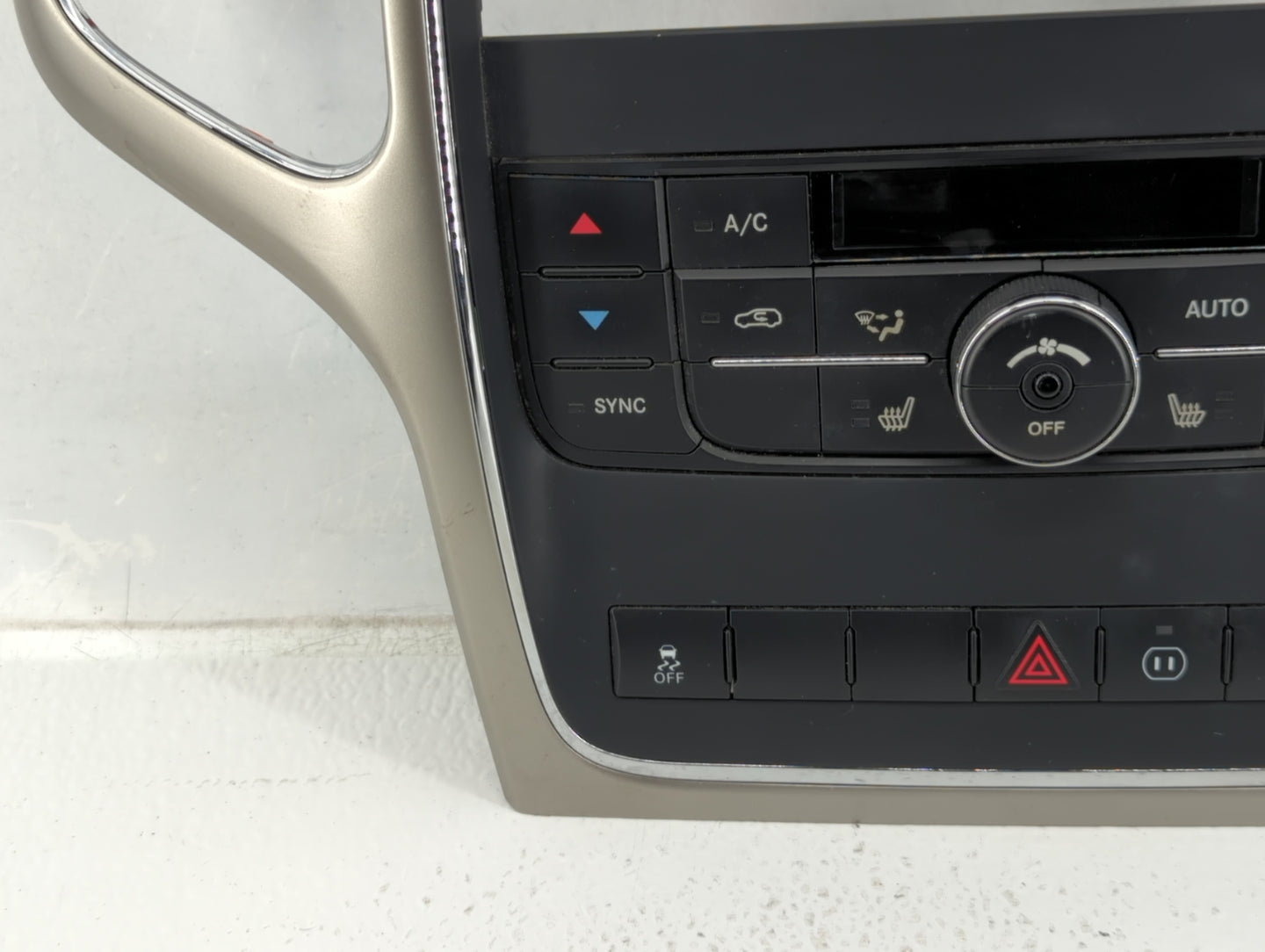 2011-2013 Jeep Grand Cherokee Climate Control Module Temperature AC/Heater Replacement P/N:55111922AH Fits Fits 2011 2012 20