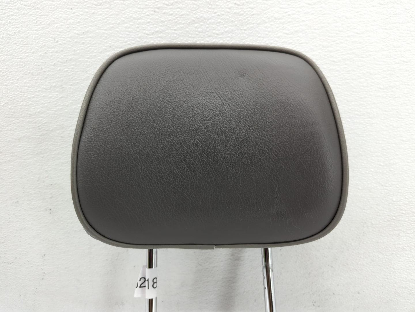 2011 Jeep Grand Cherokee Headrest Head Rest Front Driver Passenger Seat - Oemusedautoparts1.com