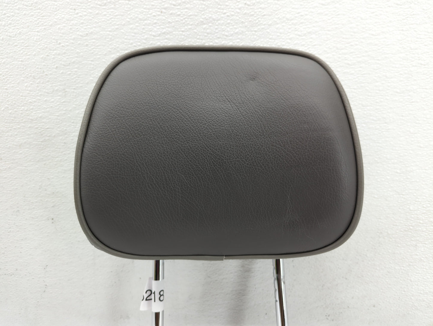2011 Jeep Grand Cherokee Headrest Head Rest Front Driver Passenger Seat - Oemusedautoparts1.com