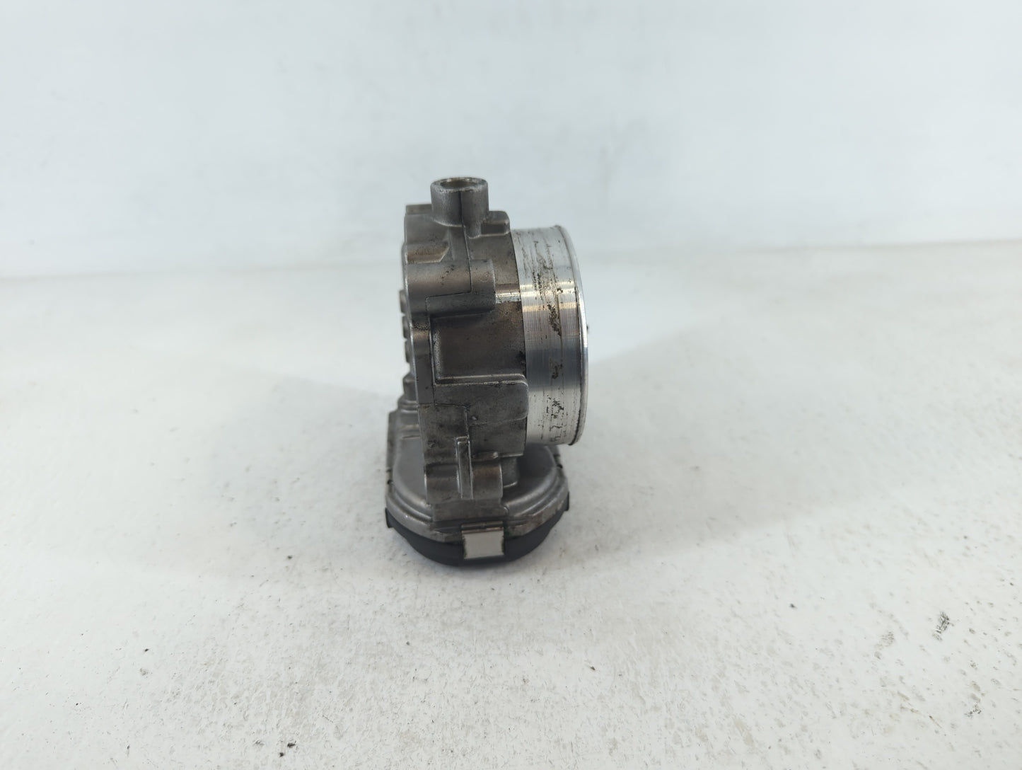 2011-2022 Jeep Grand Cherokee Throttle Body P/N:05184349AB 0 280 750 506 Fits OEM Used Auto Parts - Oemusedautoparts1.com