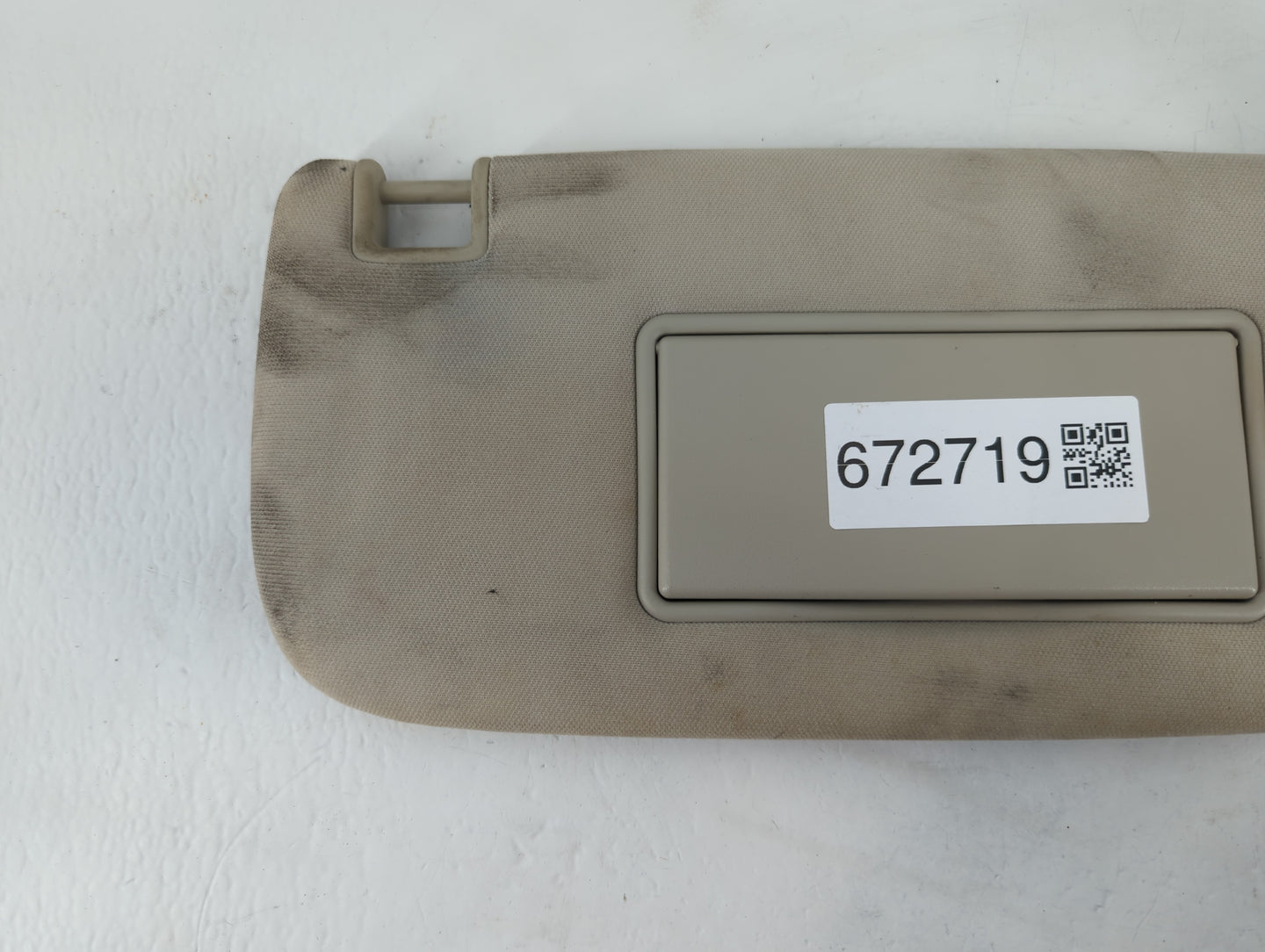 2011-2013 Jeep Grand Cherokee Sun Visor Shade Replacement Passenger Right Mirror Fits OEM Used Auto Parts - Oemusedautoparts