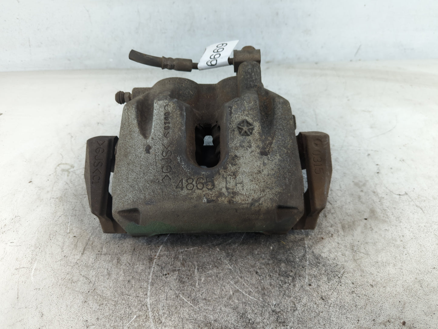 2011-2022 Jeep Grand Cherokee Front Driver Left Brake Caliper - Oemusedautoparts1.com