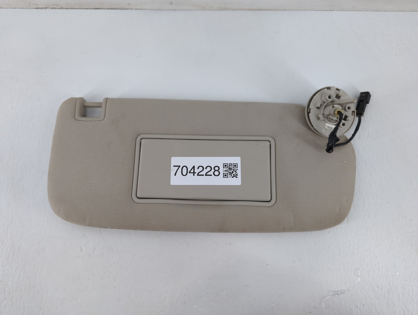 2011-2013 Jeep Grand Cherokee Sun Visor Shade Replacement Passenger Right Mirror Fits OEM Used Auto Parts - Oemusedautoparts