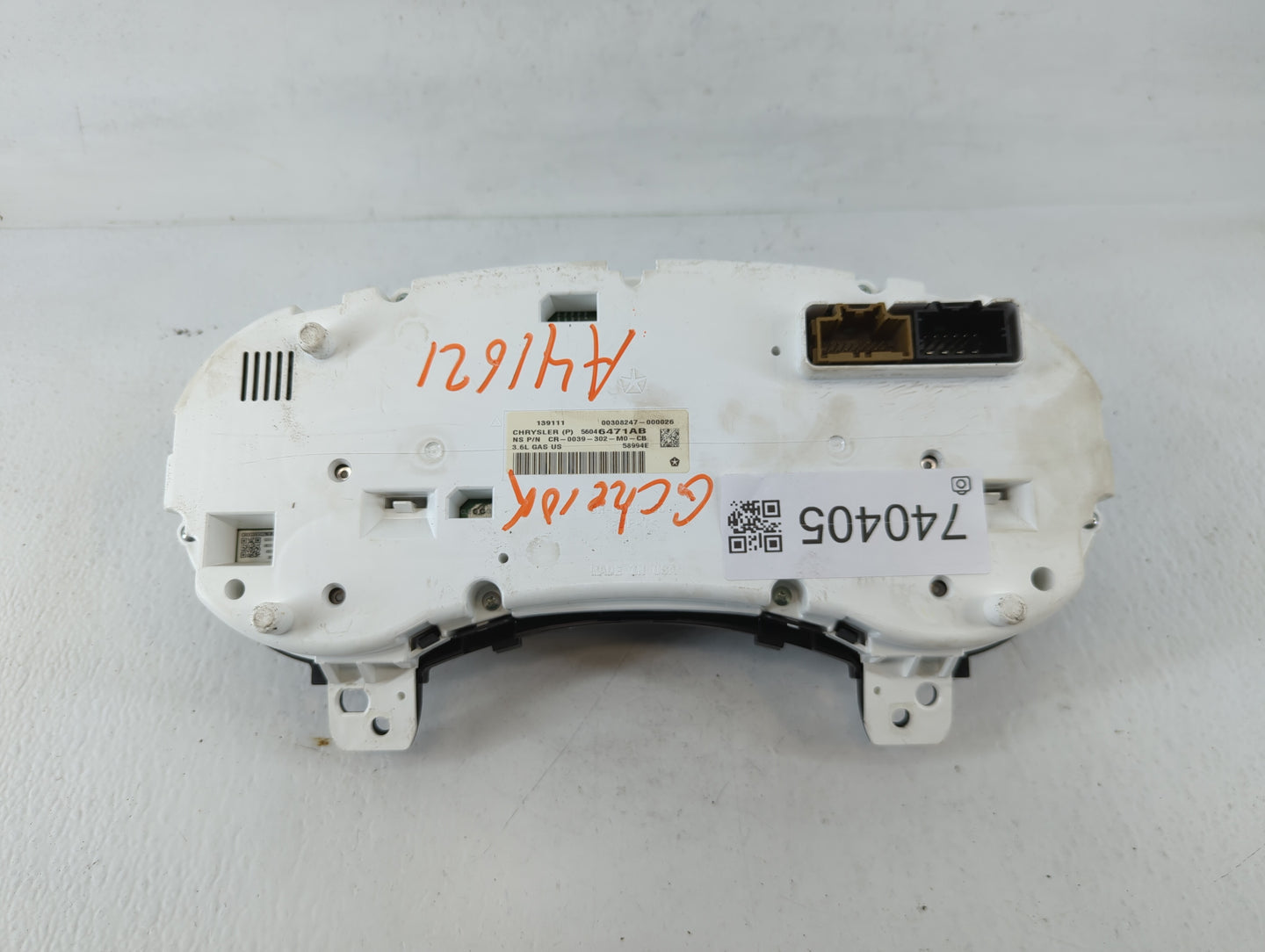 2011 Jeep Grand Cherokee Instrument Cluster Speedometer Gauges P/N:56046428AA 56046428AC Fits OEM Used Auto Parts - Oemuseda