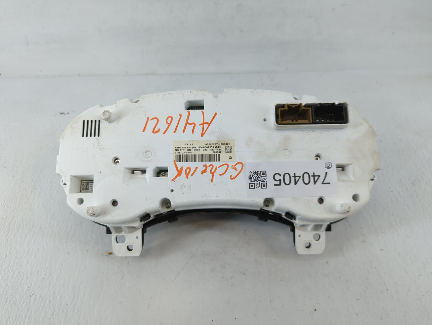 2011 Jeep Grand Cherokee Instrument Cluster Speedometer Gauges P/N:56046428AA 56046428AC Fits OEM Used Auto Parts - Oemuseda