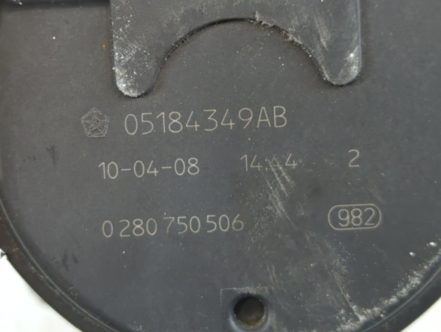 2011-2022 Jeep Grand Cherokee Throttle Body P/N:05184349AB 0 280 750 506 Fits OEM Used Auto Parts - Oemusedautoparts1.com