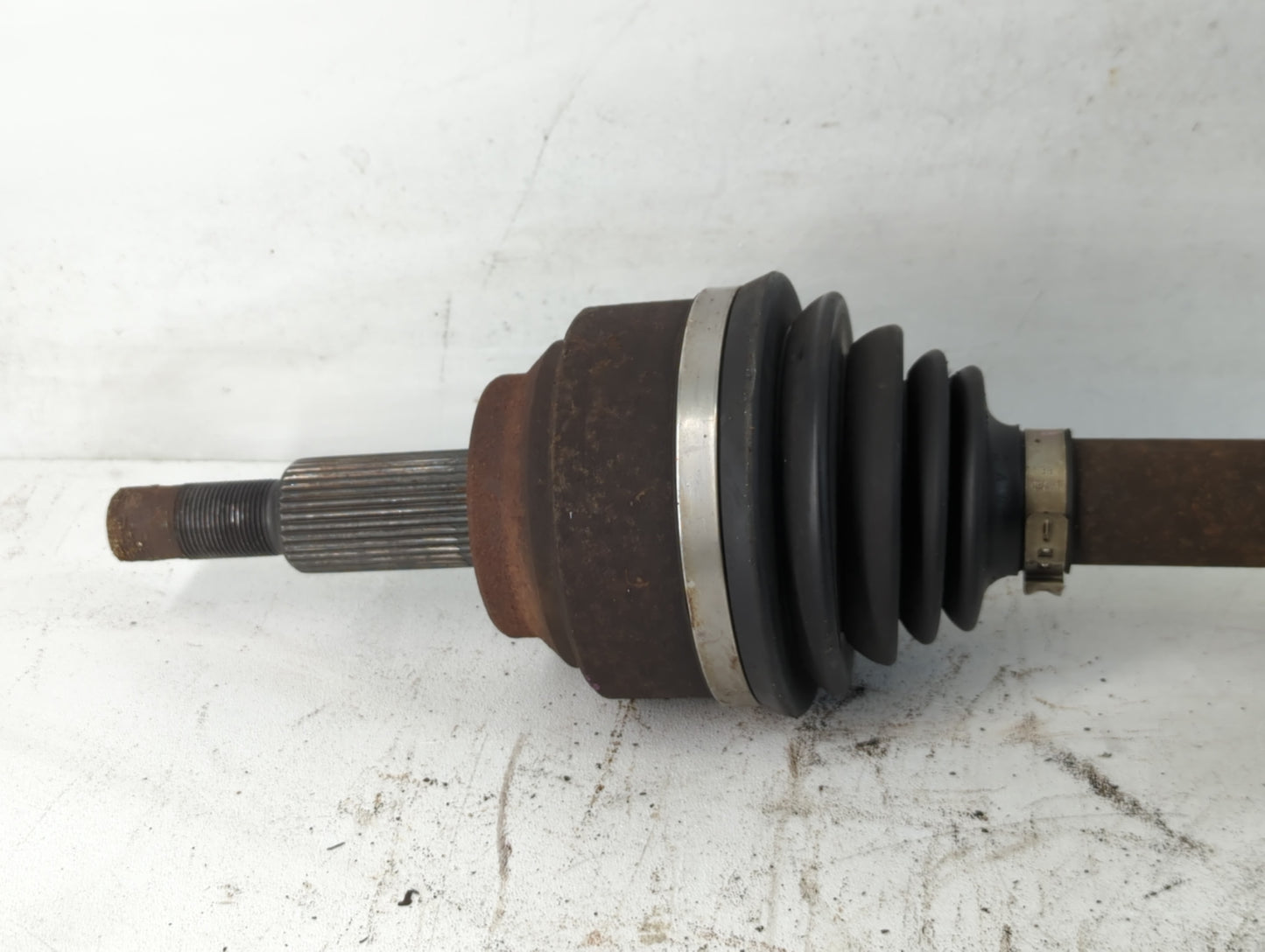 2011-2022 Jeep Grand Cherokee Axle Shaft Front Driver Cv C/v - Oemusedautoparts1.com