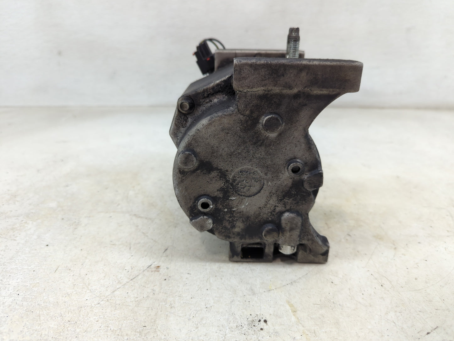2011-2015 Jeep Grand Cherokee Air Conditioning A/c Ac Compressor Oem - Oemusedautoparts1.com