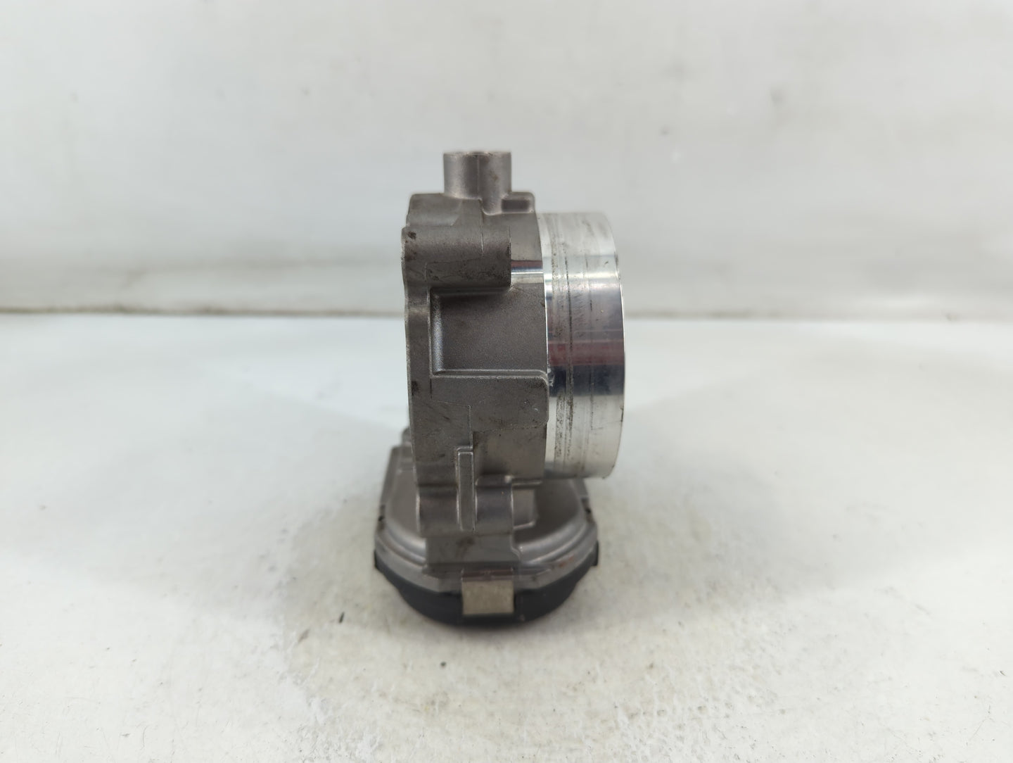 2011-2022 Jeep Grand Cherokee Throttle Body P/N:0 280 750 570 05184349AC Fits OEM Used Auto Parts - Oemusedautoparts1.com