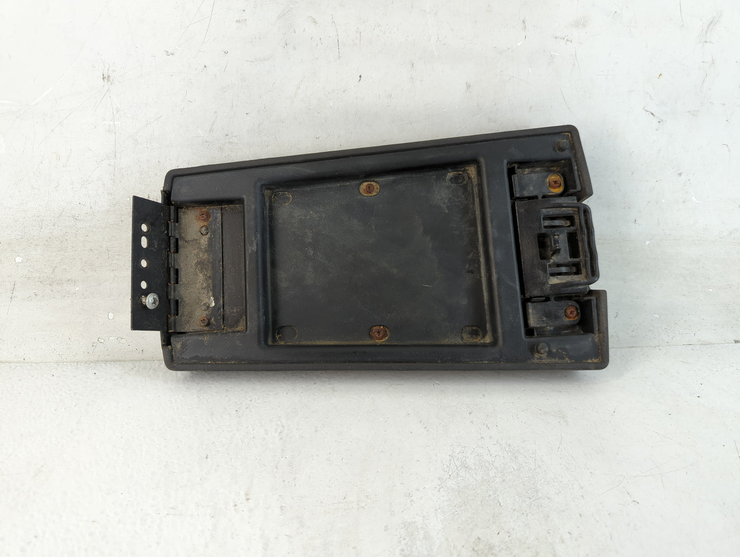 2011 Jeep Liberty Center Console Armrest Cover Lid Fits OEM Used Auto Parts - Oemusedautoparts1.com
