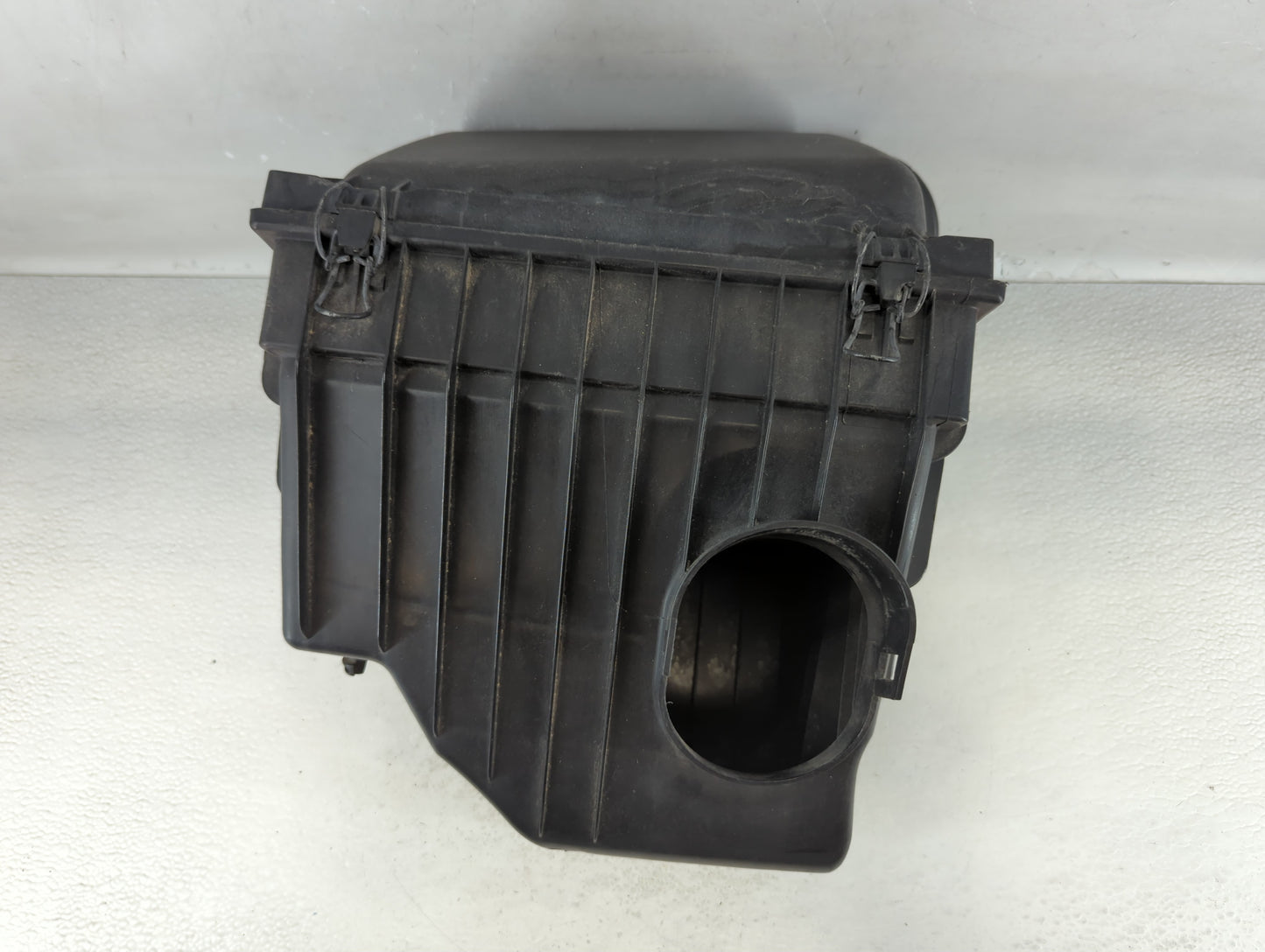2008-2012 Jeep Liberty Air Cleaner Intake-duct Hose Tube - Oemusedautoparts1.com