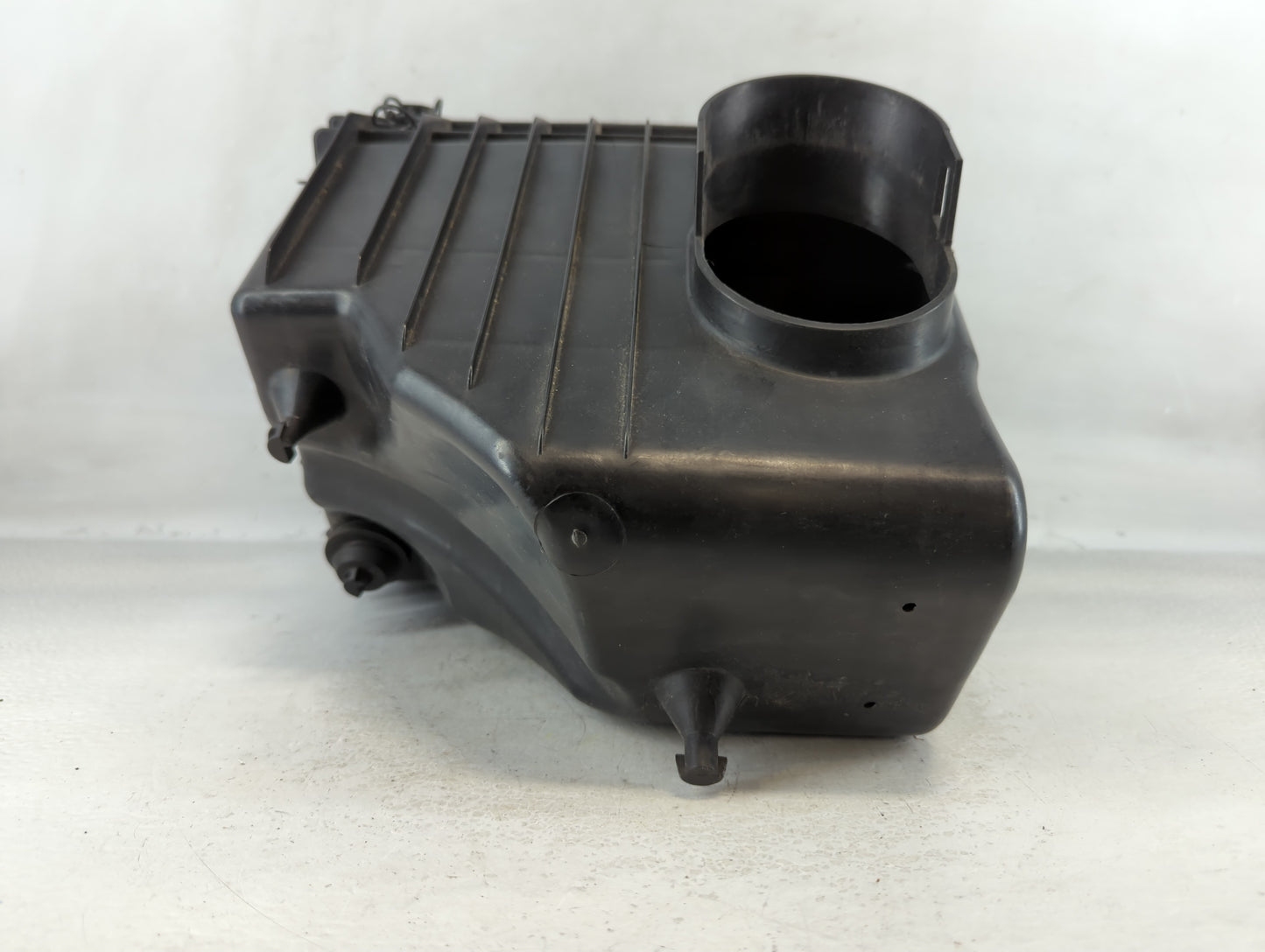 2008-2012 Jeep Liberty Air Cleaner Intake-duct Hose Tube - Oemusedautoparts1.com
