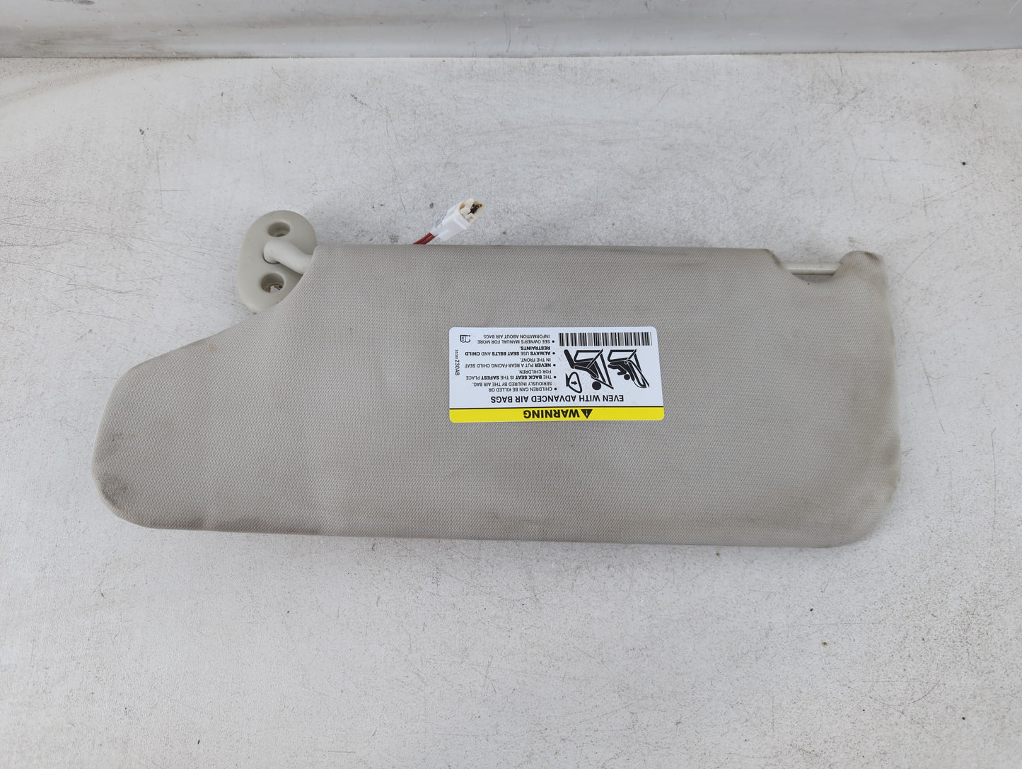 2008-2012 Jeep Liberty Sun Visor Shade Replacement Passenger Right Mirror Fits Fits 2008 2009 2010 2011 2012 OEM Used Auto P