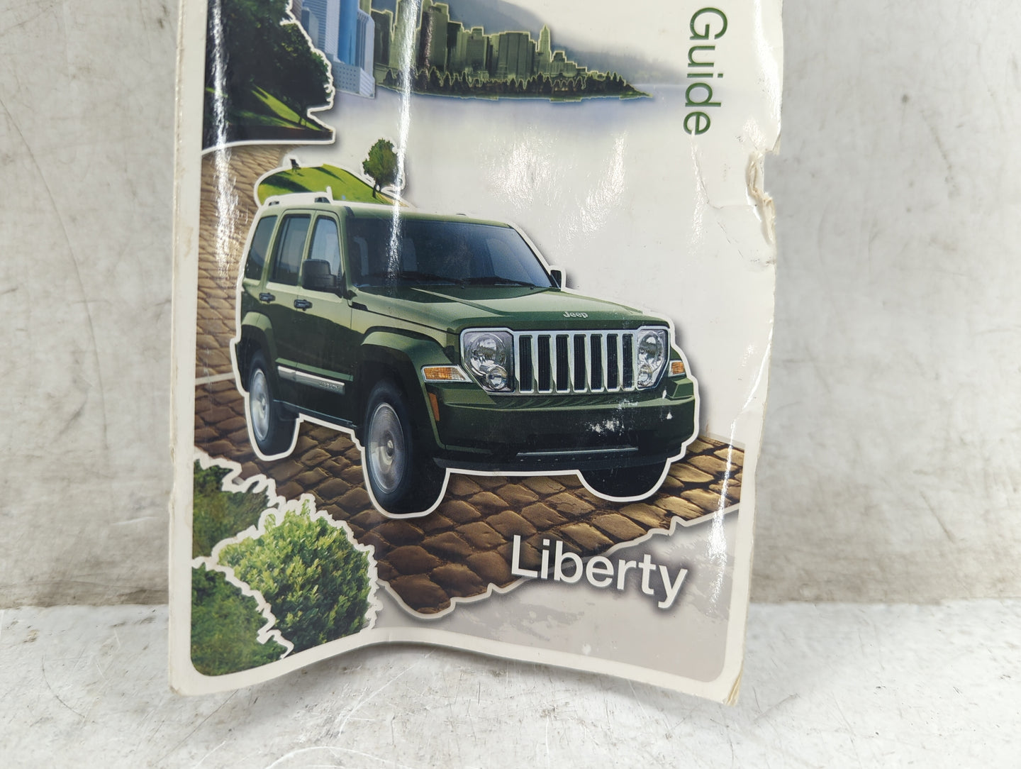 2011 Jeep Liberty Owners Manual Book Guide P/N:11KK74-926-AA OEM Used Auto Parts - Oemusedautoparts1.com