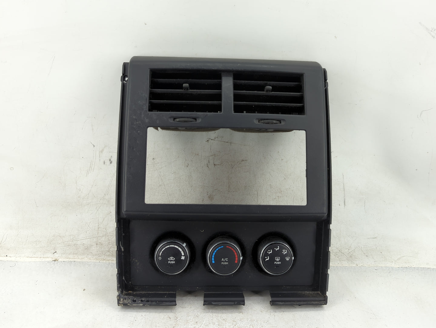 2010-2012 Jeep Liberty Climate Control Module Temperature AC/Heater Replacement P/N:P55111943AC Fits Fits 2010 2011 2012 OEM