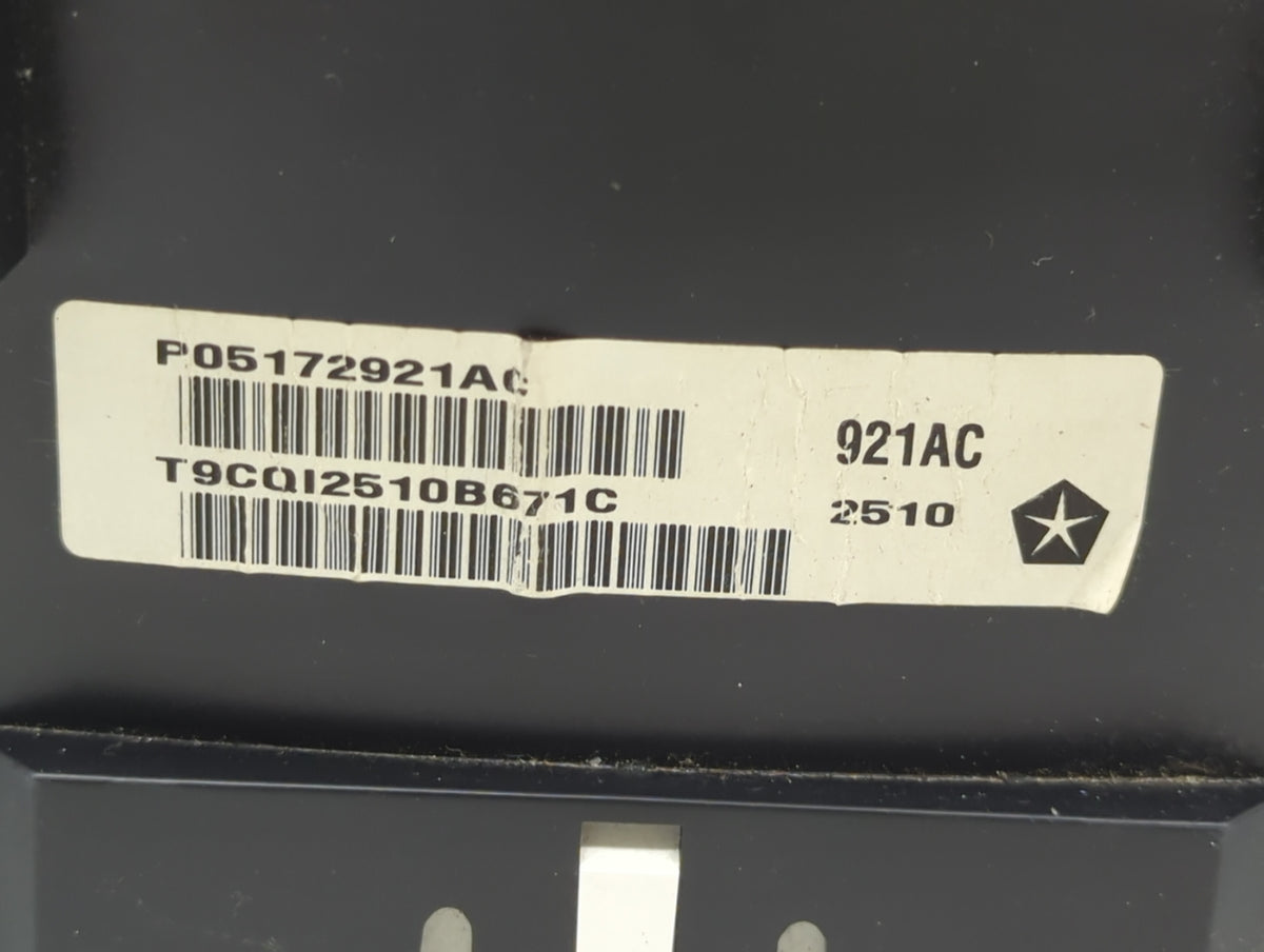 2011 Jeep Liberty Instrument Cluster Speedometer Gauges P/N:P05172921AC Miles:146K Fits OEM Used Auto Parts - Oemusedautopar