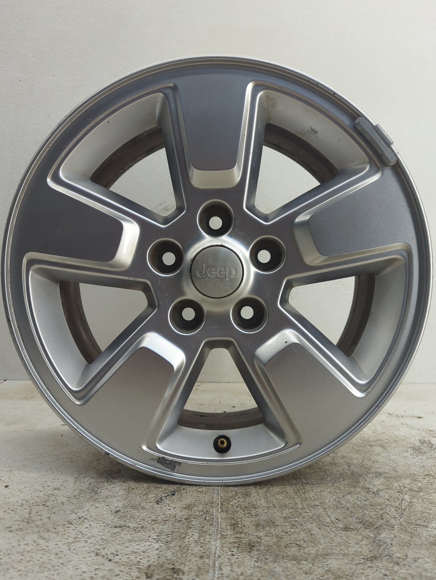 2008-2012 Jeep Liberty Oem Wheel Rim - Oemusedautoparts1.com