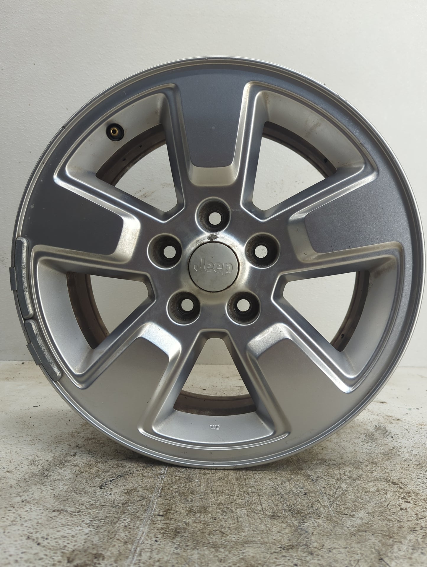 2008-2012 Jeep Liberty Oem Wheel Rim - Oemusedautoparts1.com