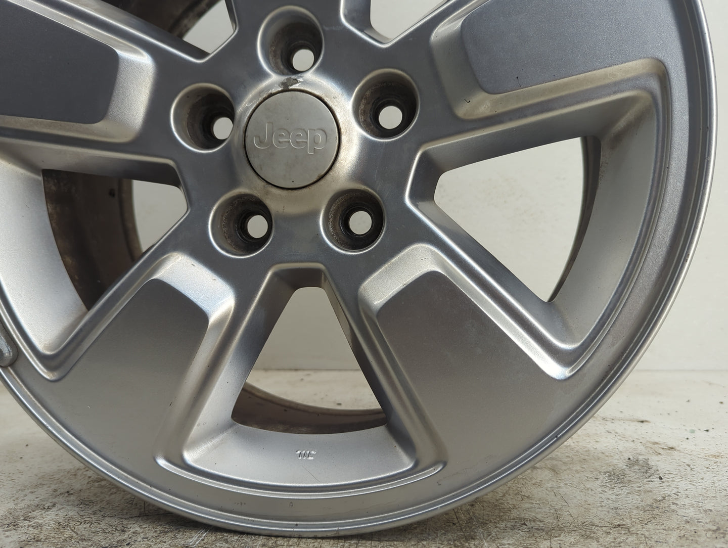 2008-2012 Jeep Liberty Oem Wheel Rim - Oemusedautoparts1.com