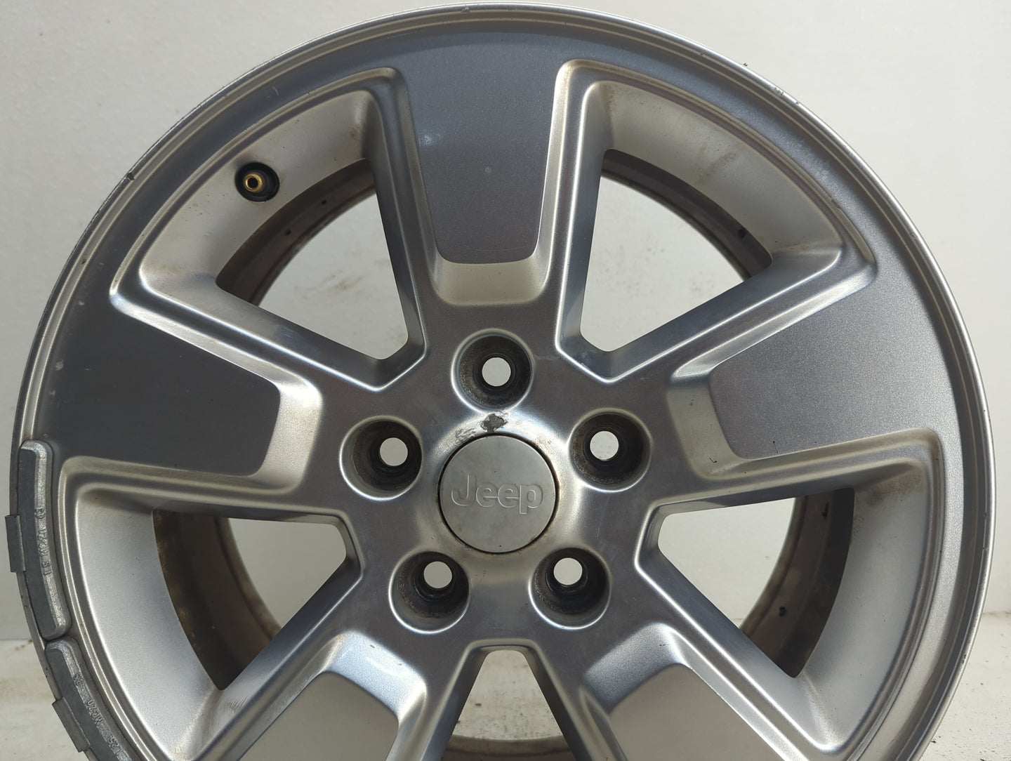 2008-2012 Jeep Liberty Oem Wheel Rim - Oemusedautoparts1.com