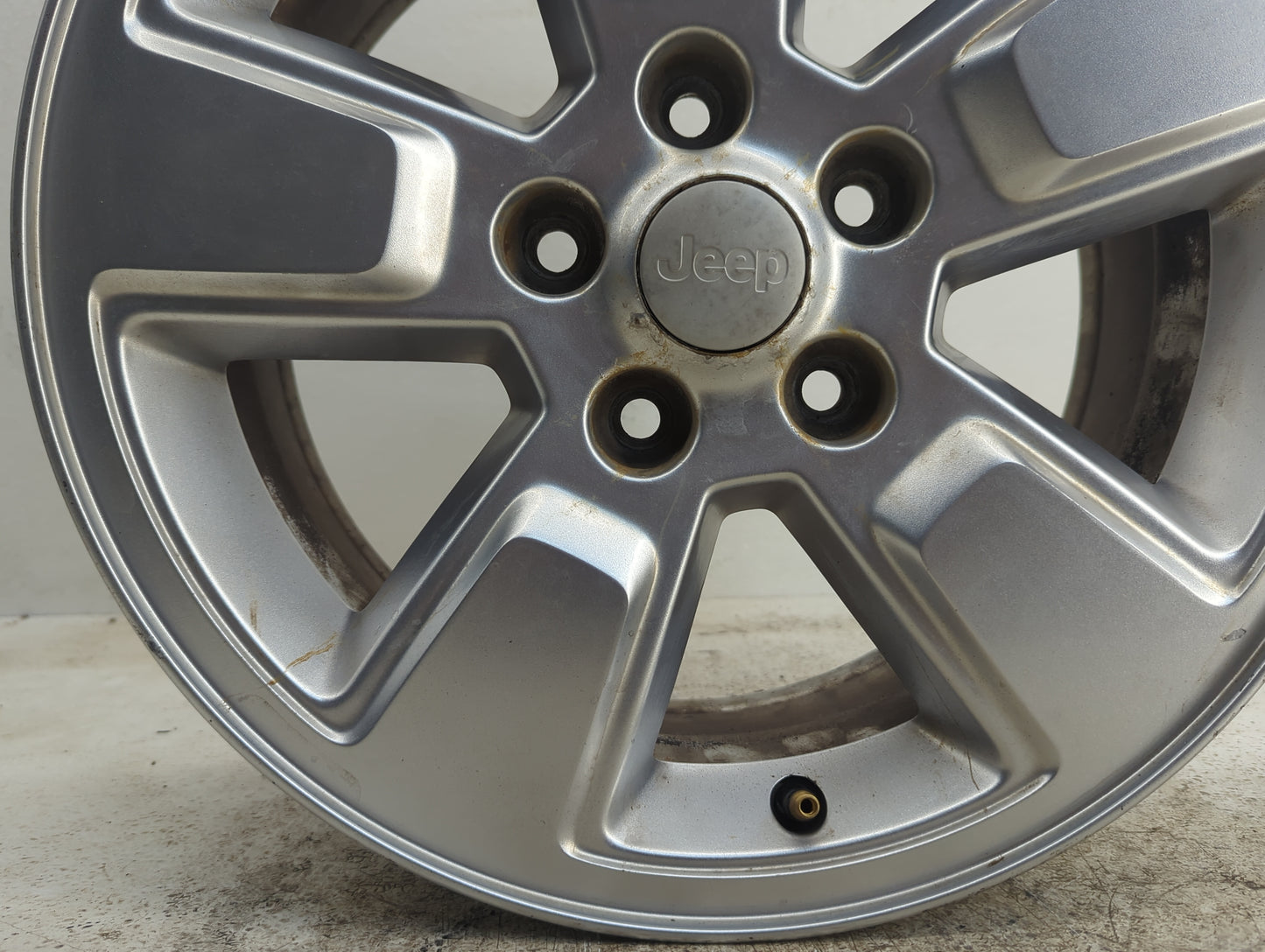 2008-2012 Jeep Liberty Oem Wheel Rim - Oemusedautoparts1.com