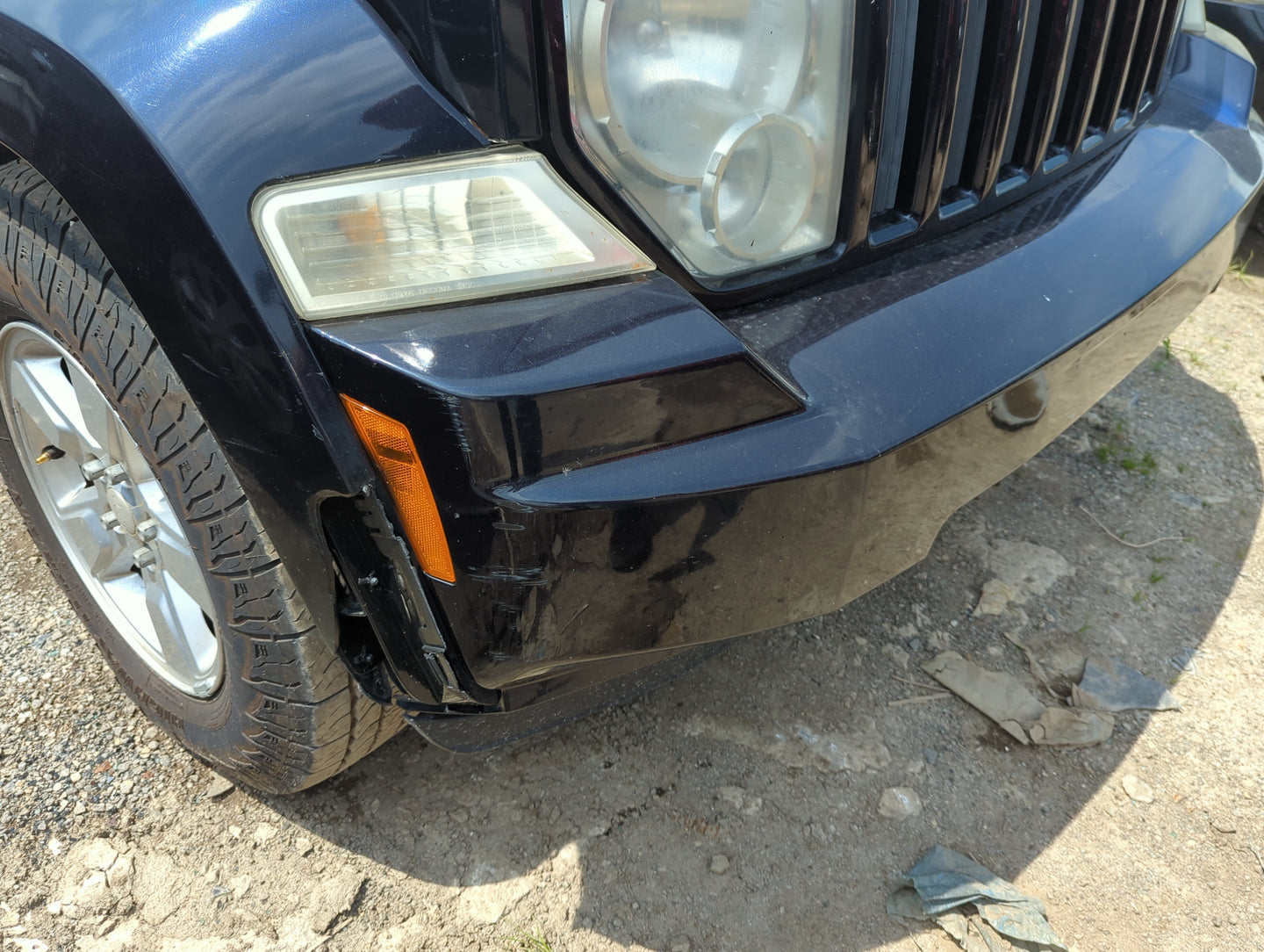 2008-2012 Jeep Liberty Front Bumper - Oem - Oemusedautoparts1.com