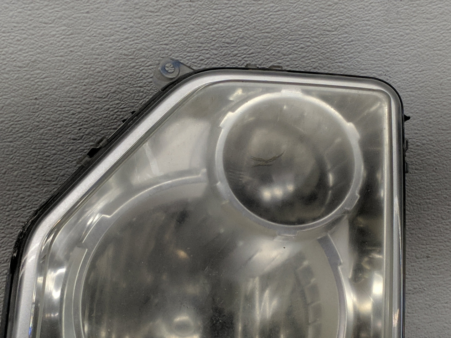 2008-2012 Jeep Liberty Driver Left Oem Head Light Headlight Lamp - Oemusedautoparts1.com