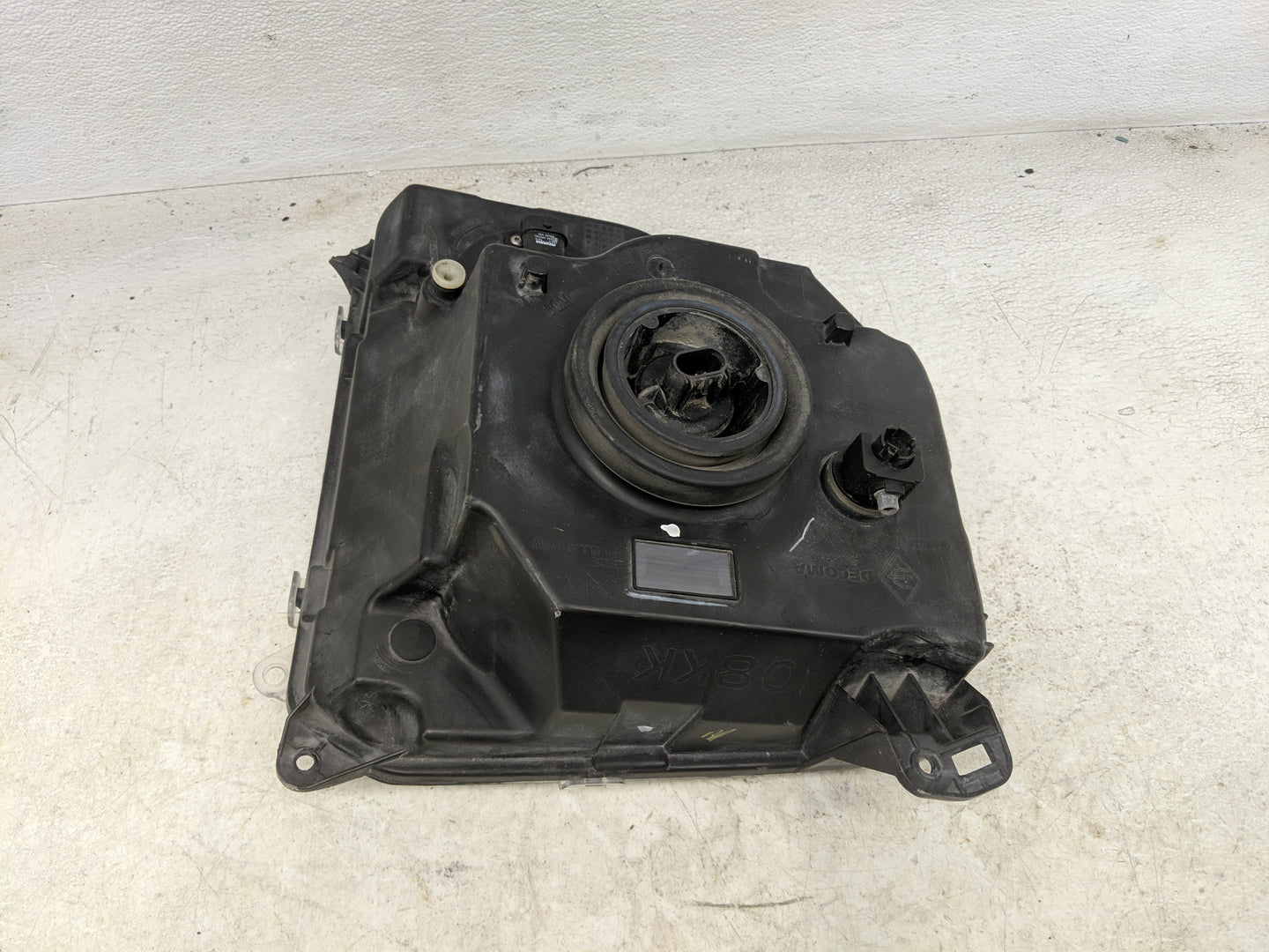 2008-2012 Jeep Liberty Driver Left Oem Head Light Headlight Lamp - Oemusedautoparts1.com