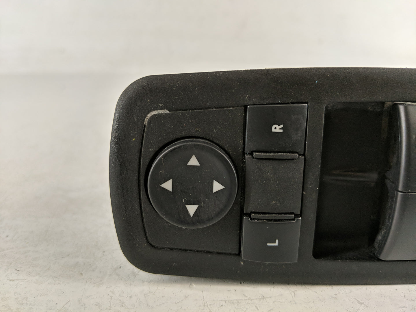2008-2012 Jeep Liberty Master Power Window Switch Replacement Driver Side Left P/N:1/1 007 2021/05/15 Fits OEM Used Auto Par