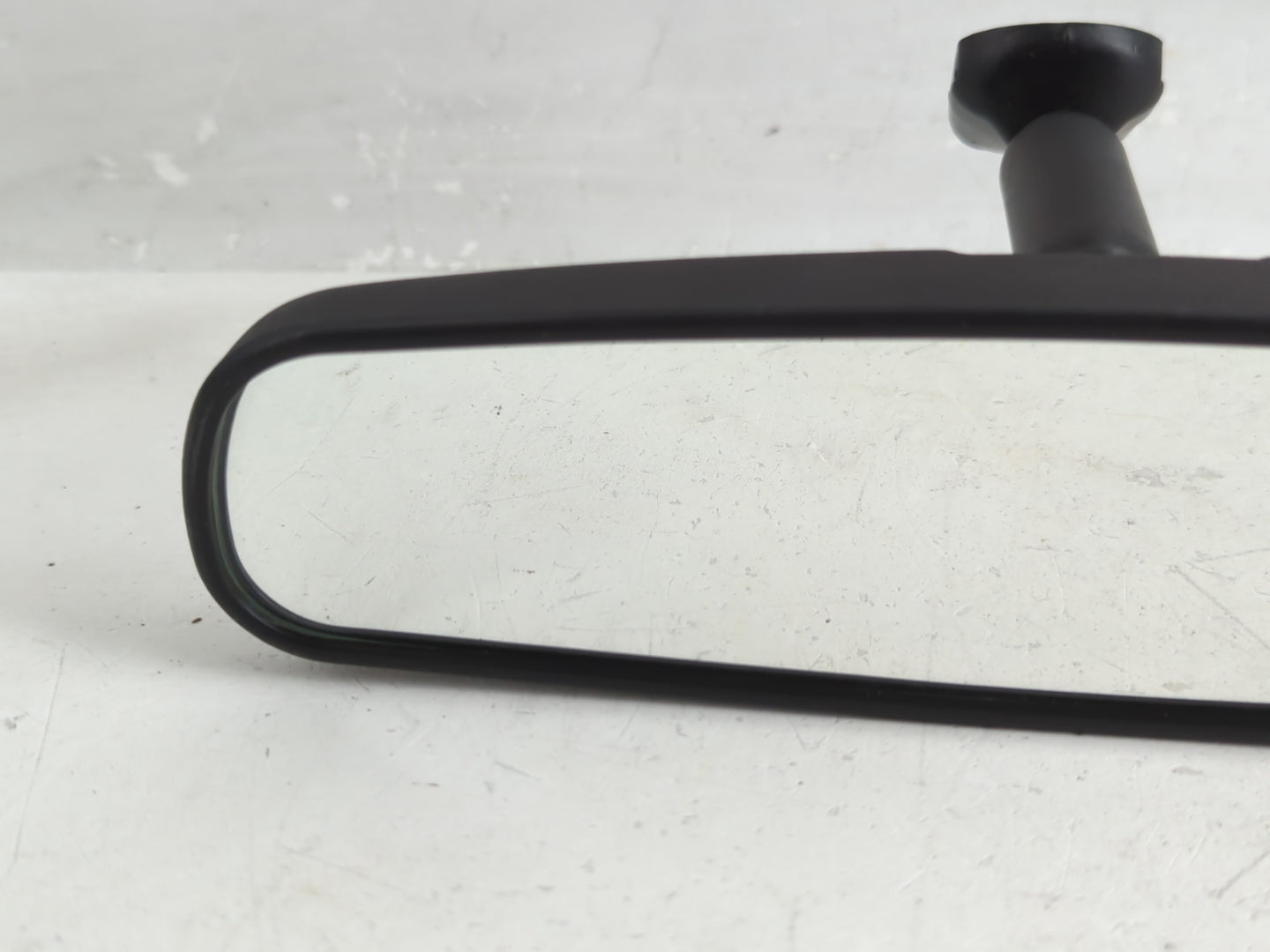 2011-2012 Jeep Liberty Interior Rear View Mirror Replacement OEM P/N:E8011681 Fits OEM Used Auto Parts - Oemusedautoparts1.c