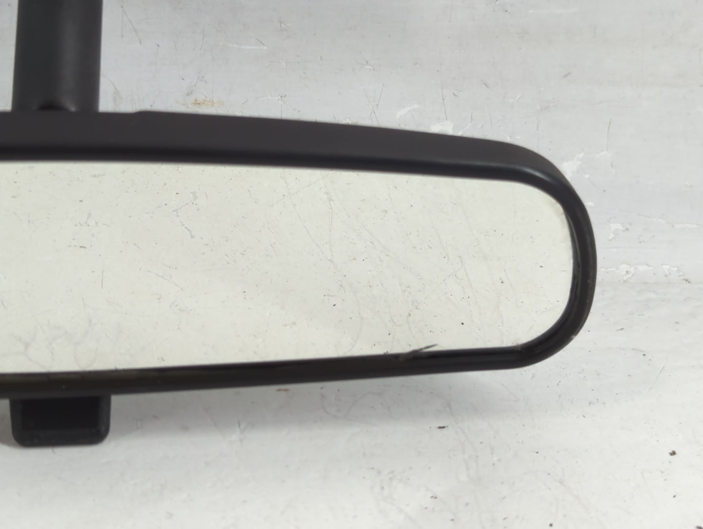 2011-2012 Jeep Liberty Interior Rear View Mirror Replacement OEM P/N:E8011681 Fits OEM Used Auto Parts - Oemusedautoparts1.c