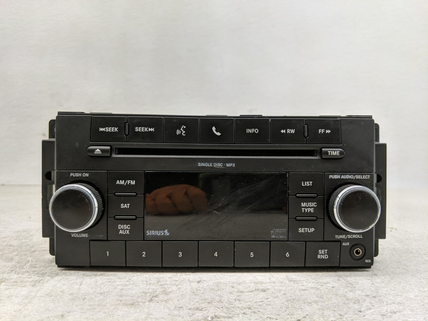 2009-2011 Jeep Liberty Radio AM FM Cd Player Receiver Replacement P/N:P05091117AC Fits Fits 2008 2009 2010 2011 OEM Used Aut